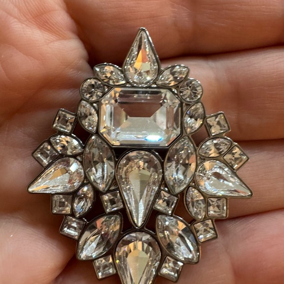 Swarovski Crystal Brooch Pin Brilliant Clear Rhinestones Silver - Picture 2 of 7